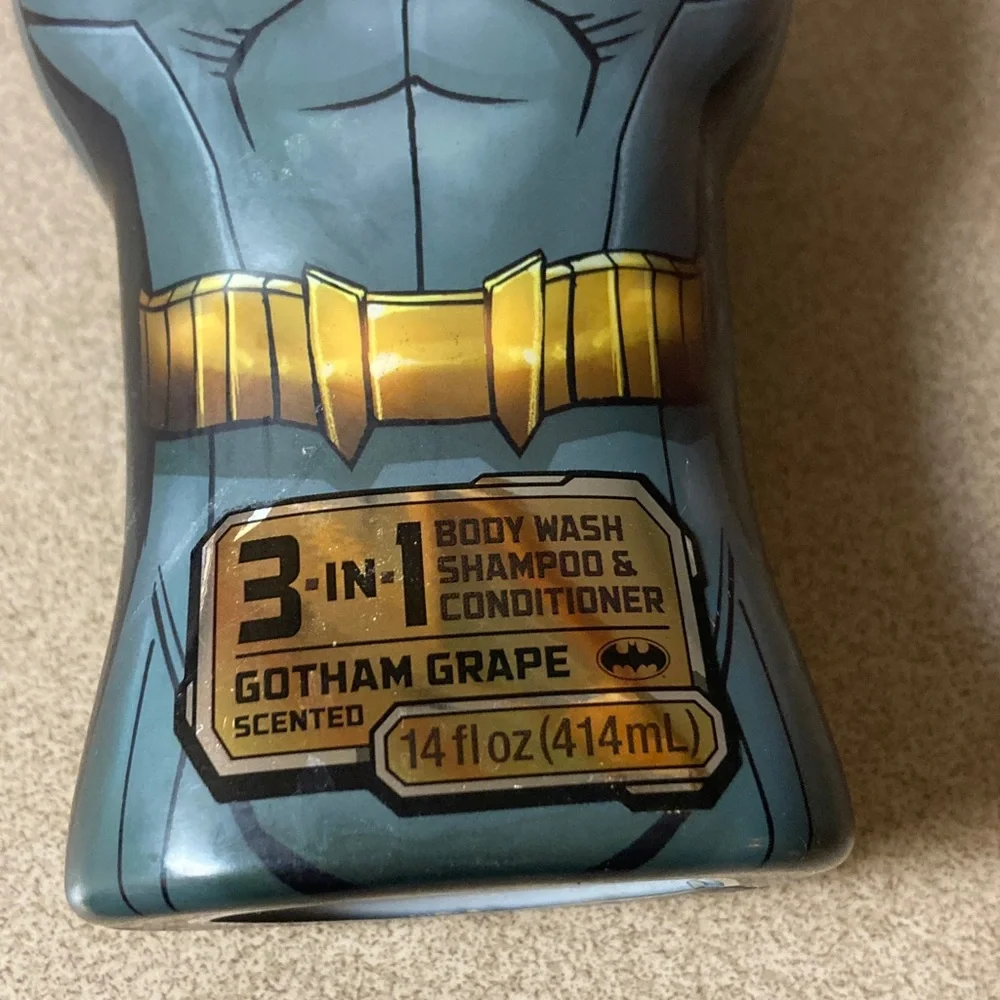 DC Batman 3-in-1 Body Wash - Black, Gray, Gold